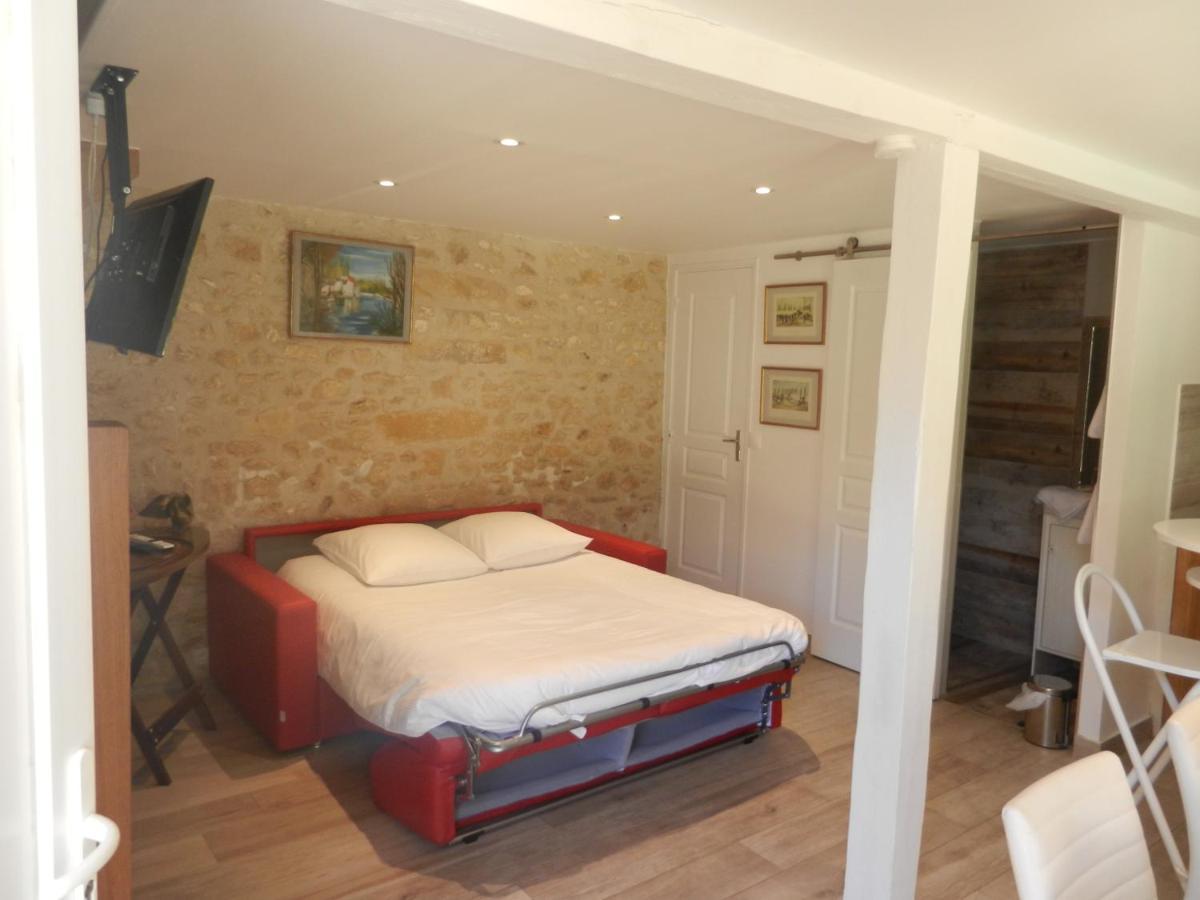 Chambres D'Hotes La Catouniere Fontainebleau Exterior photo
